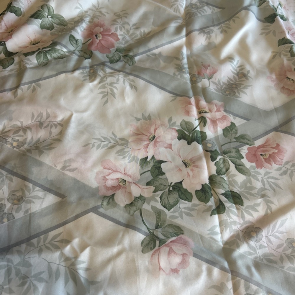 Cottagecore Vtg Springs Home Ruffled Shower Curtain Floral USA Made 66X67 - Picture 3 of 7